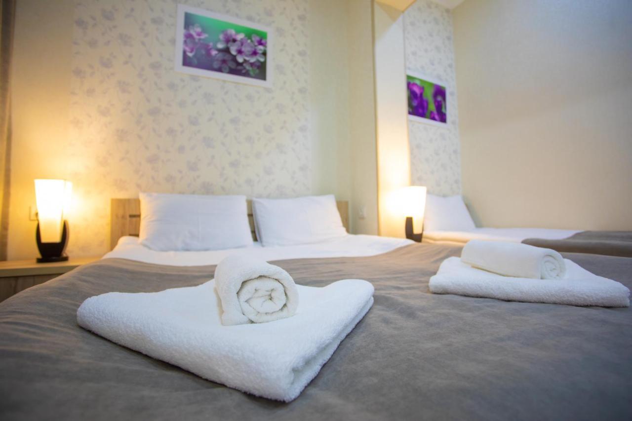 Peradia Hotel Kutaisi Ngoại thất bức ảnh