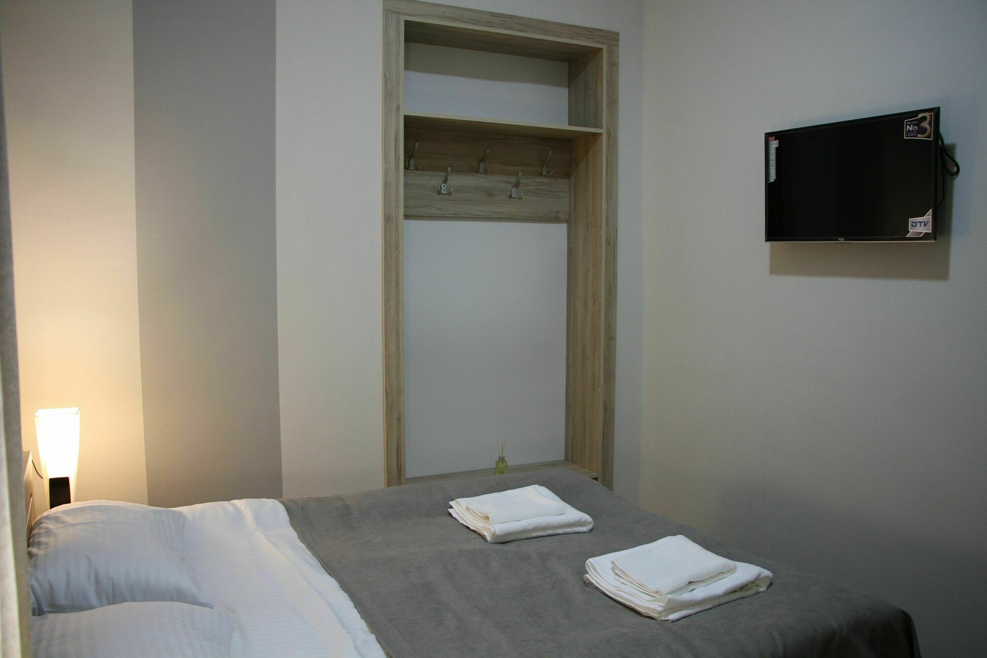 Peradia Hotel Kutaisi Ngoại thất bức ảnh